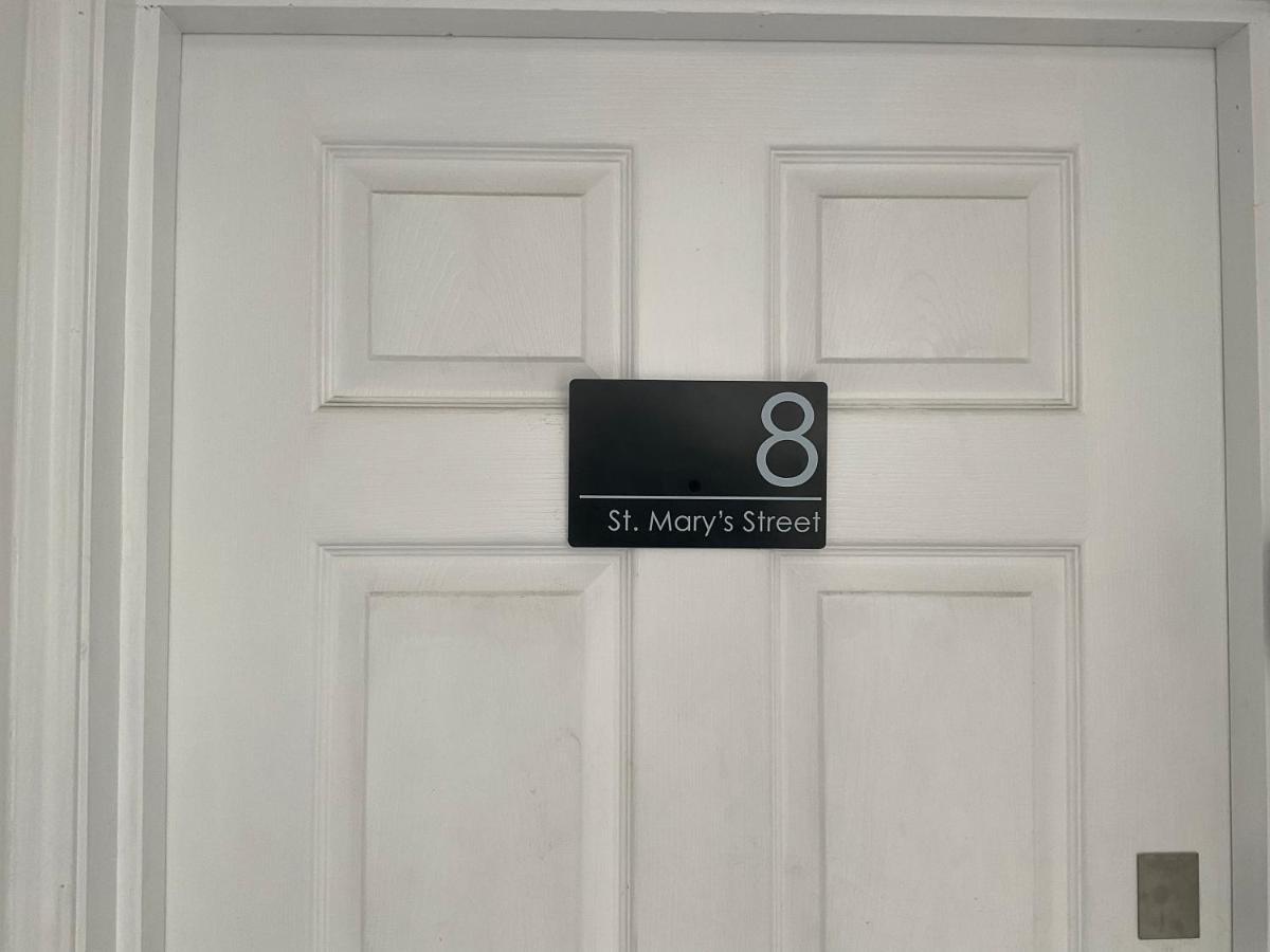 8, St Marys , Private Double Ensuite Truro