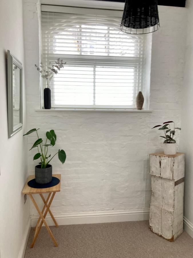 8, St Marys , Private Double Ensuite Truro