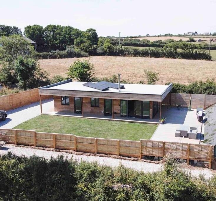 Apartment The At Camels: Idyllic On The Roseland