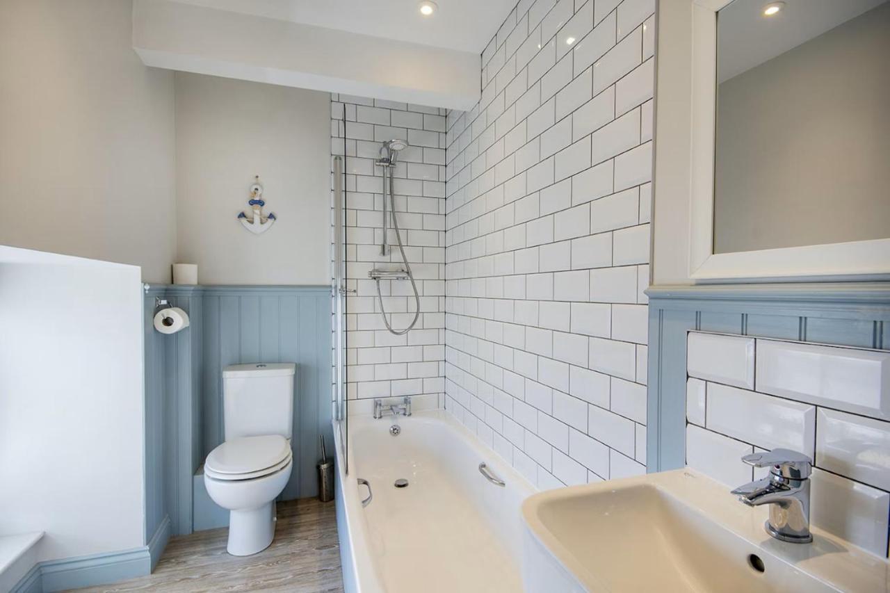 Plume Of Feathers Bed & Breakfast