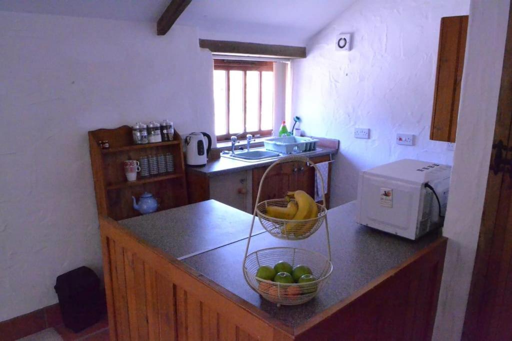Apartment Cozy, Open Plan Barn With Log Burner Truro