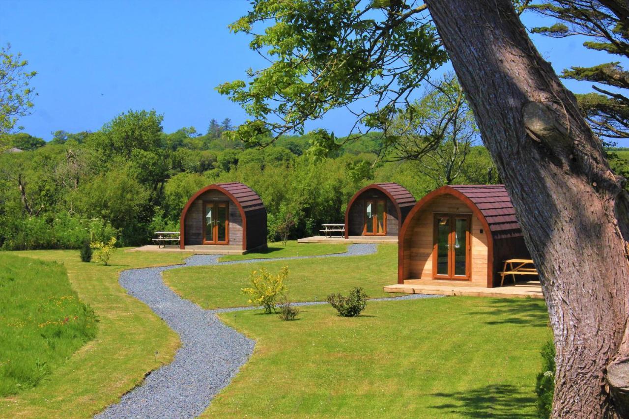 Cedarwood Holidays * Truro