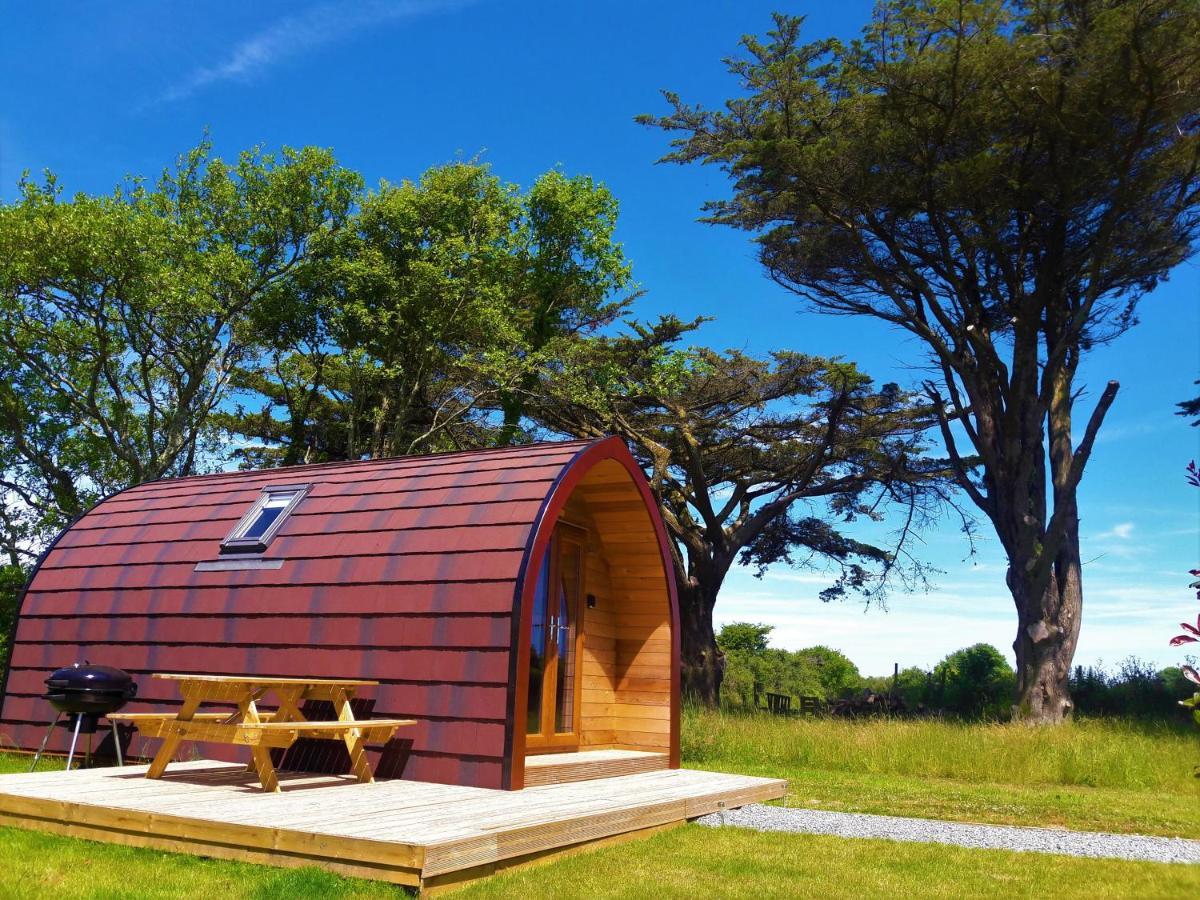 Cedarwood Holidays *