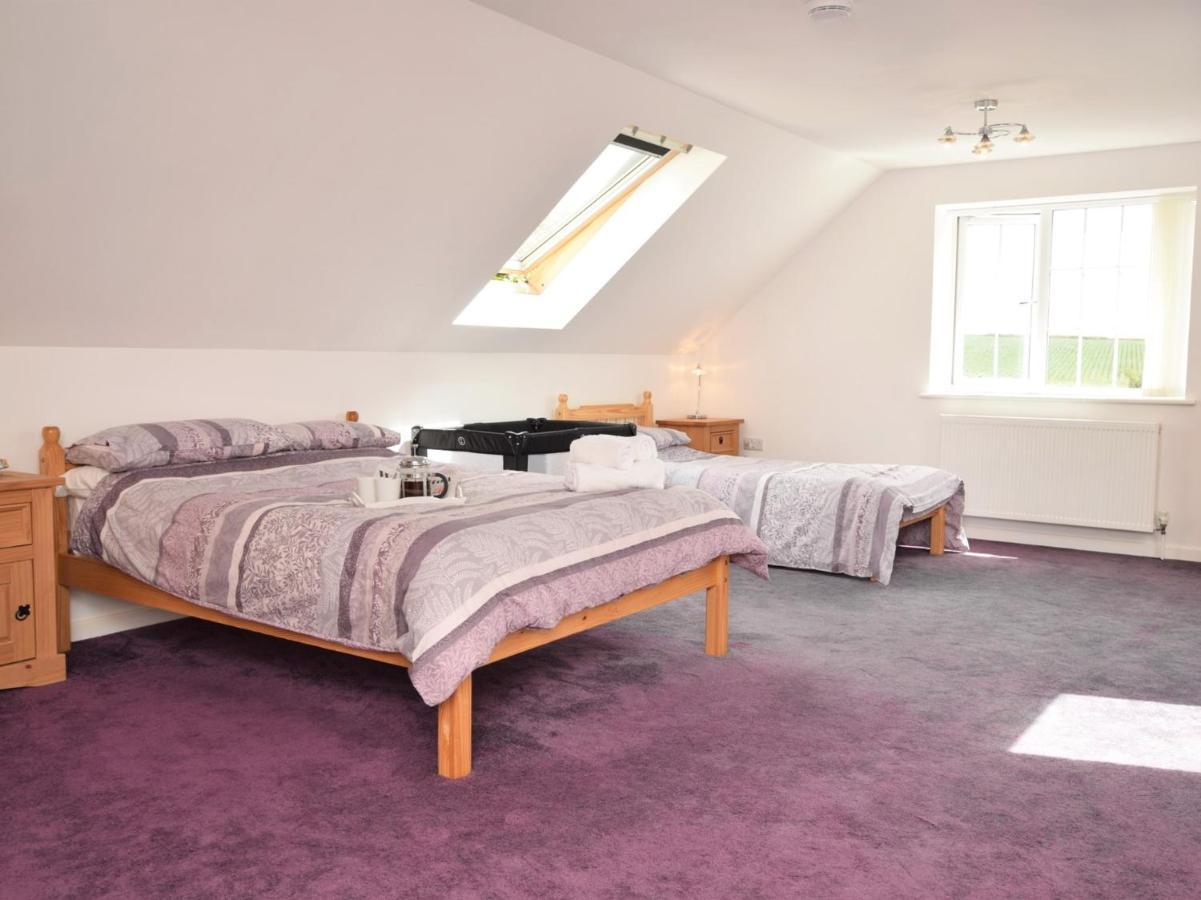 5 Bed In Newquay 46489 Holiday home *