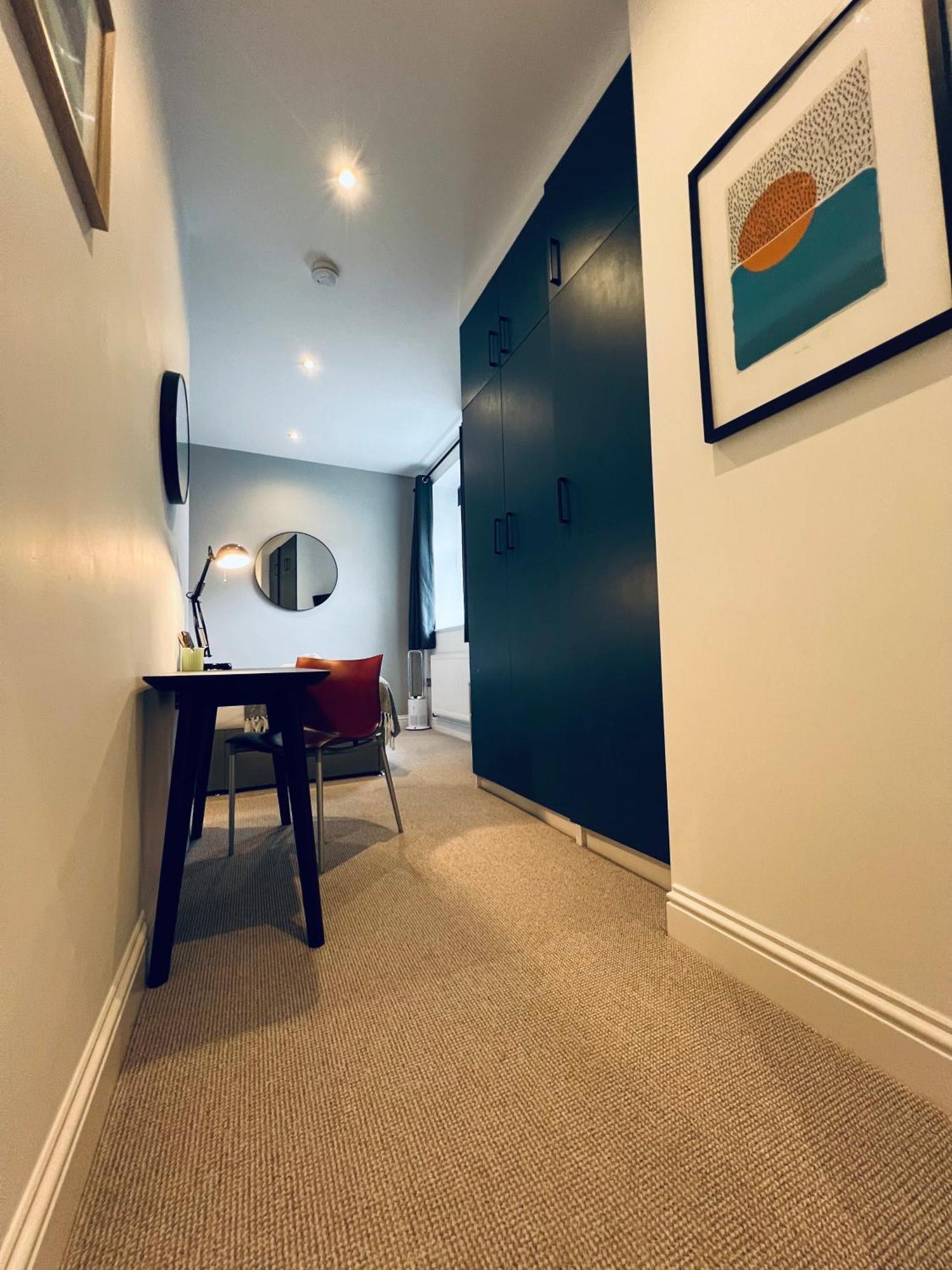 8, St Marys , Private Double Ensuite