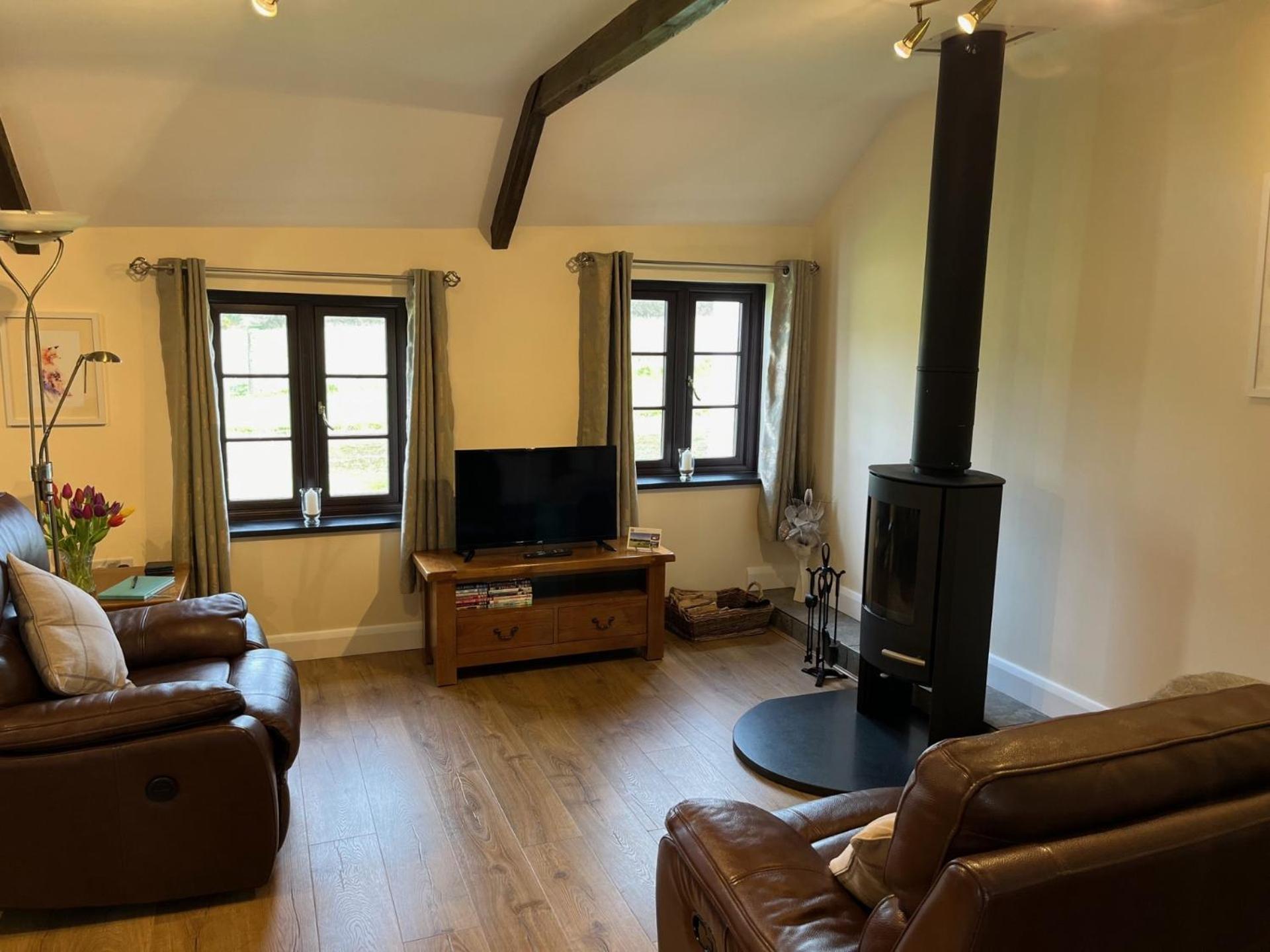 Maple & Beech Barns Apartment Truro