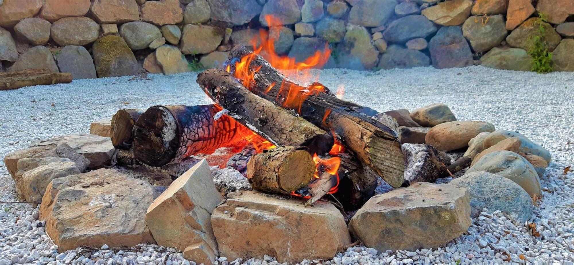 Cedarwood Holidays *