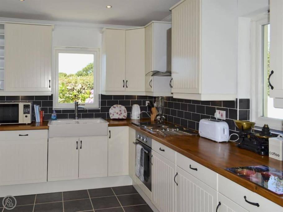 Holiday home Of Both Worlds! Truro