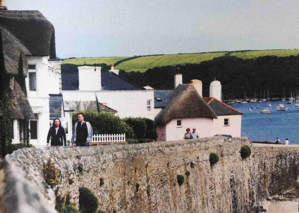 Gorgeous 3 Bed House With Sea Views And Hot Tub * Truro