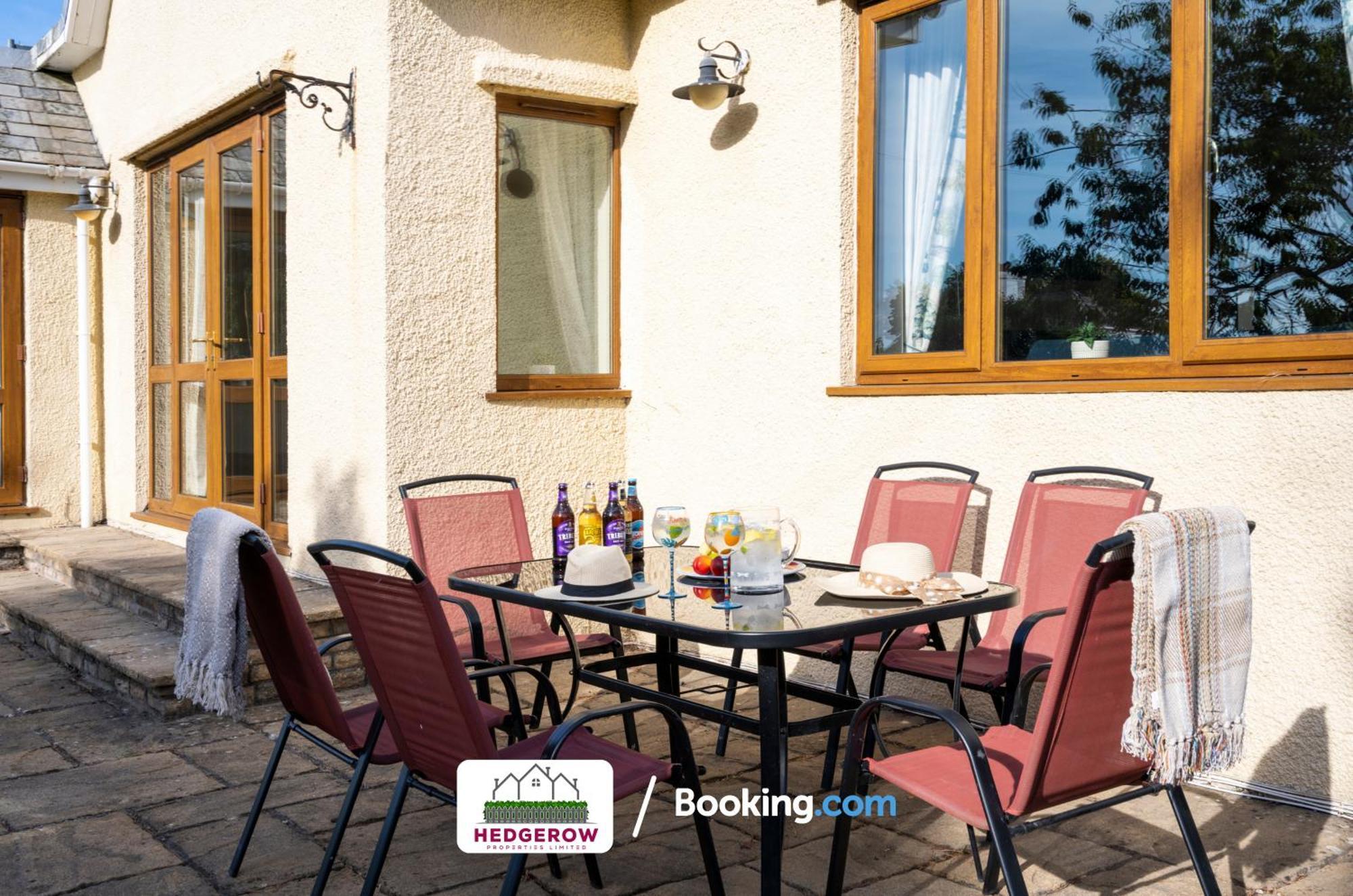 Holiday home Hedgerow Haven: Spacious 2-bedroom Retreat Truro