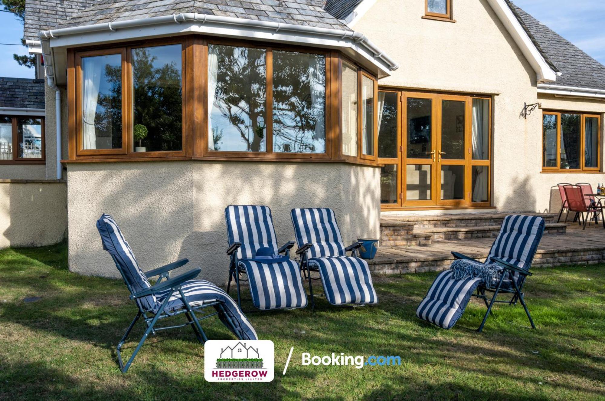 Holiday home Hedgerow Haven: Spacious 2-bedroom Retreat *