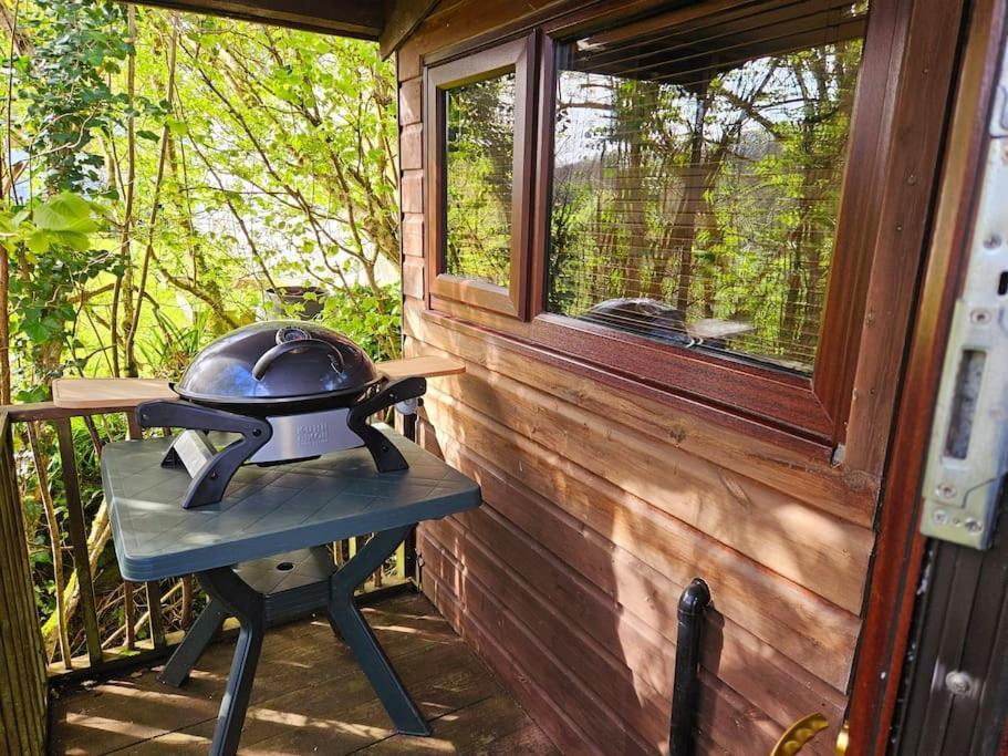 Treetops Lodge, Private Parking & Garden *