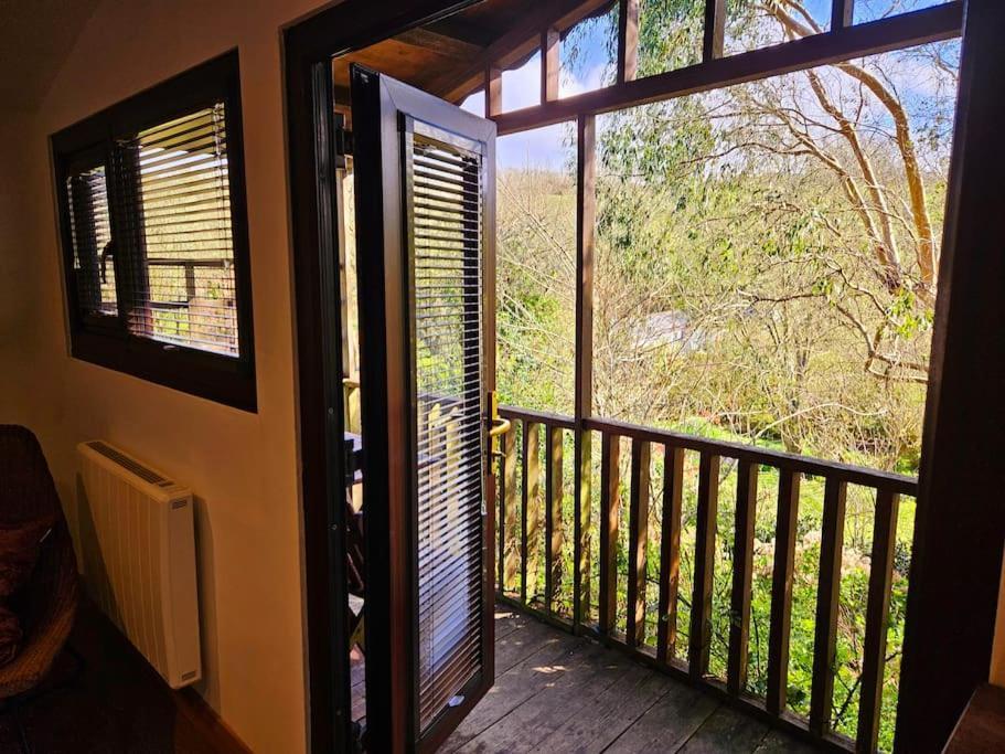 Treetops Lodge, Private Parking & Garden Truro