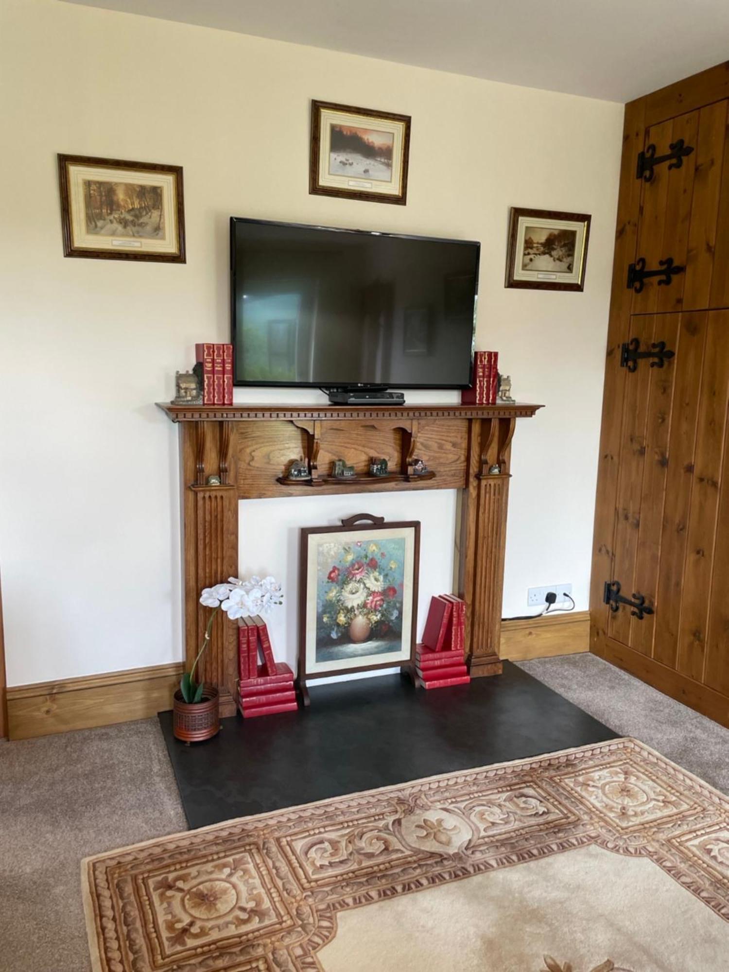 Honeycomb - A Quiet, Charming, Cosy Retreat In The Countryside Only 2 Miles From One Of Cornwall's Beaches