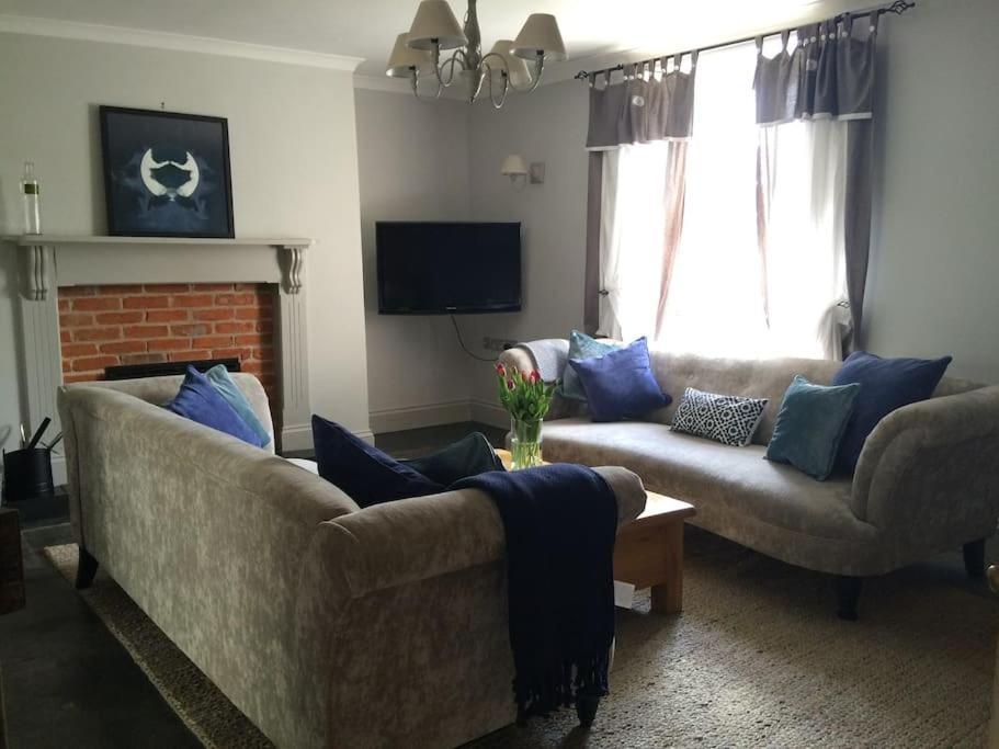 Country house Truck House, Luxury Accommodation, Pet Friendly *