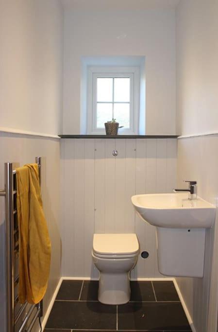 Truck House, Luxury Accommodation, Pet Friendly Truro