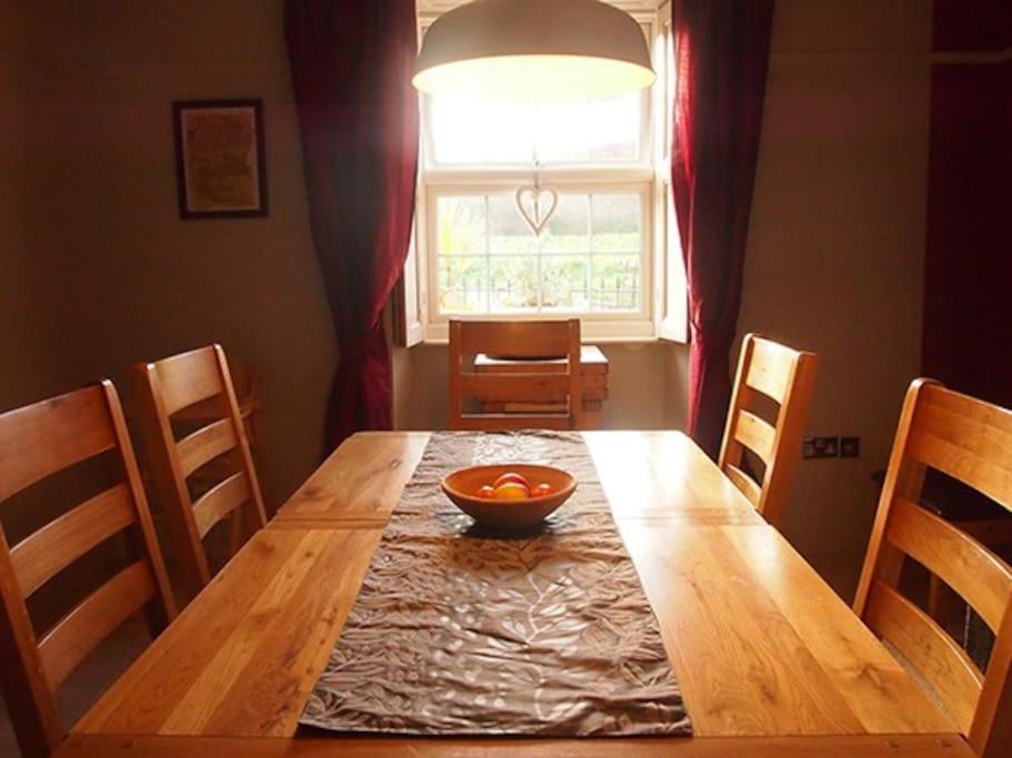 Truck House, Luxury Accommodation, Pet Friendly Truro