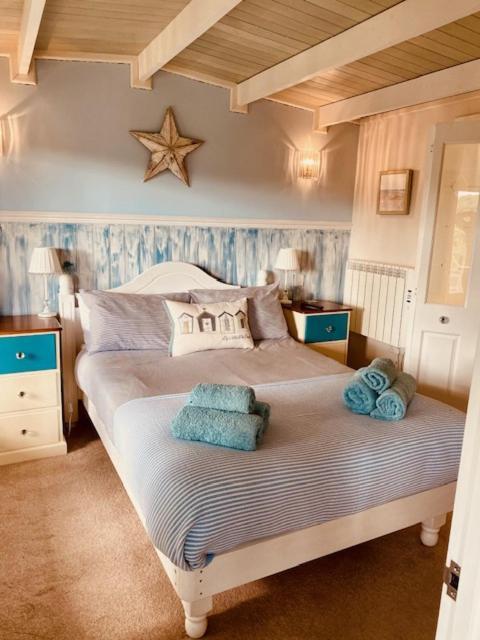 Blankednick Boltholes - 3 Beautiful Family Or Couples Cornish Getaways Holiday home