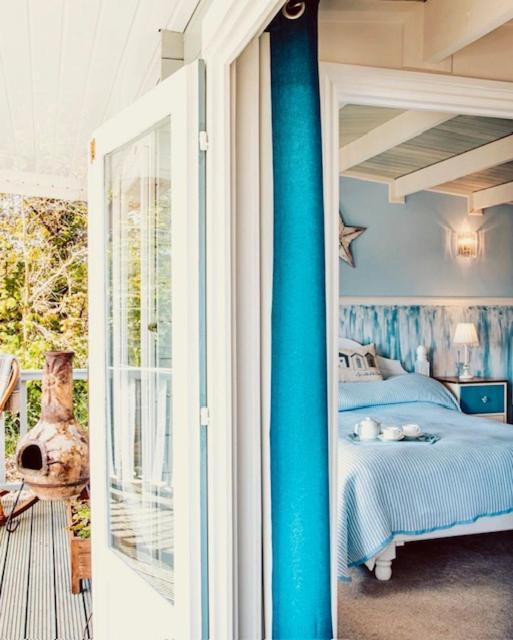 Blankednick Boltholes - 3 Beautiful Family Or Couples Cornish Getaways * Truro