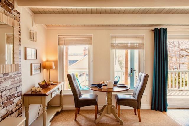 Blankednick Boltholes - 3 Beautiful Family Or Couples Cornish Getaways Holiday home *