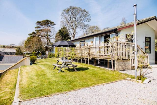 Blankednick Boltholes - 3 Beautiful Family Or Couples Cornish Getaways