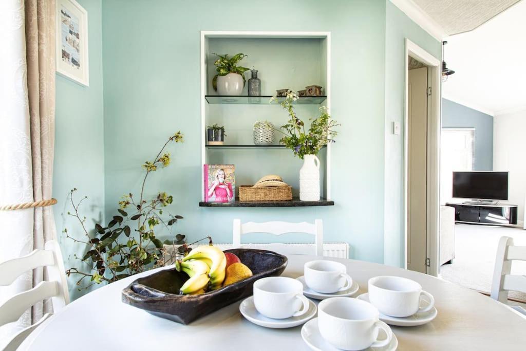 Beautifully Family Or Couples With Fabulous Views Holiday home Truro