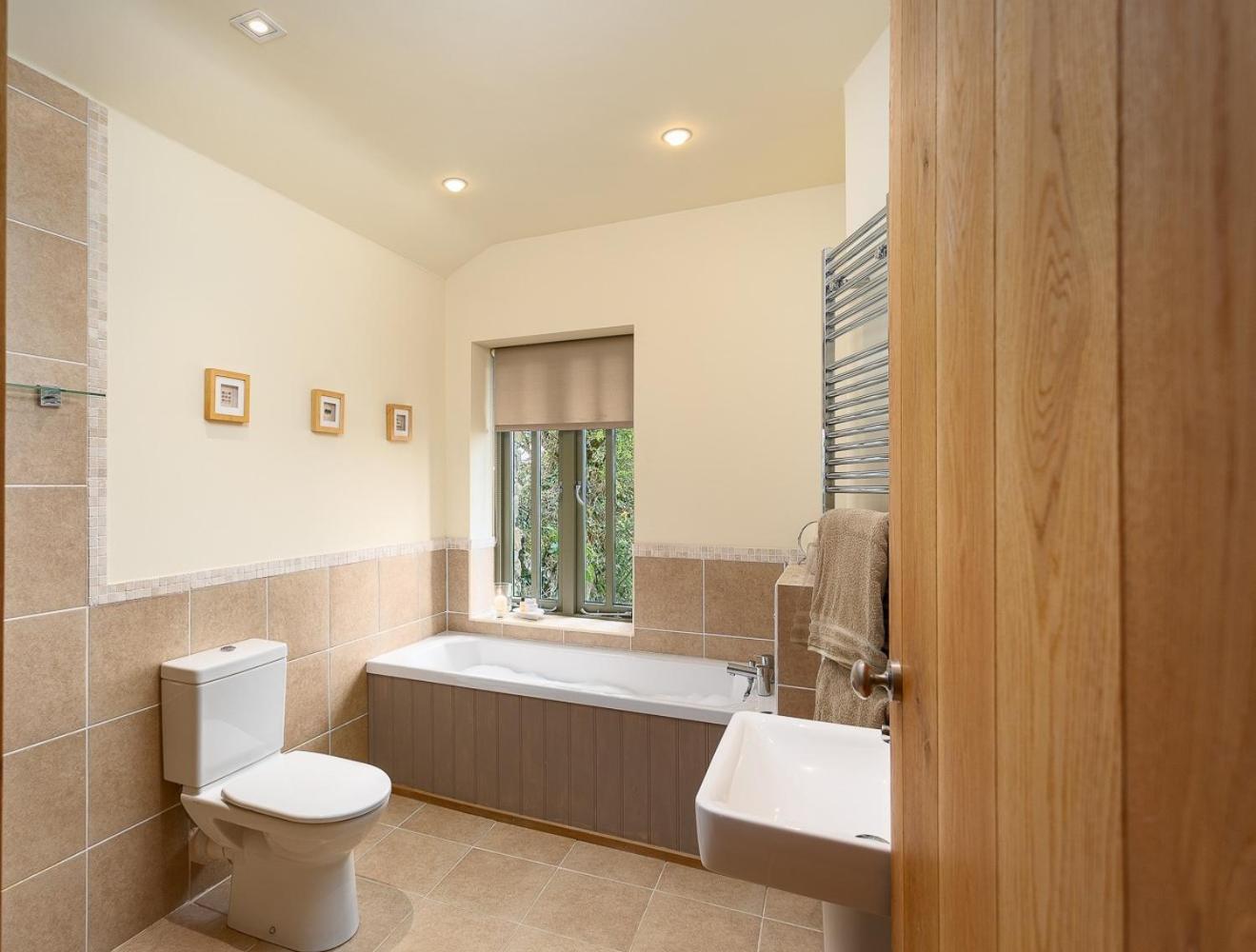The Granary At Cornish Barn Holidays Holiday home *