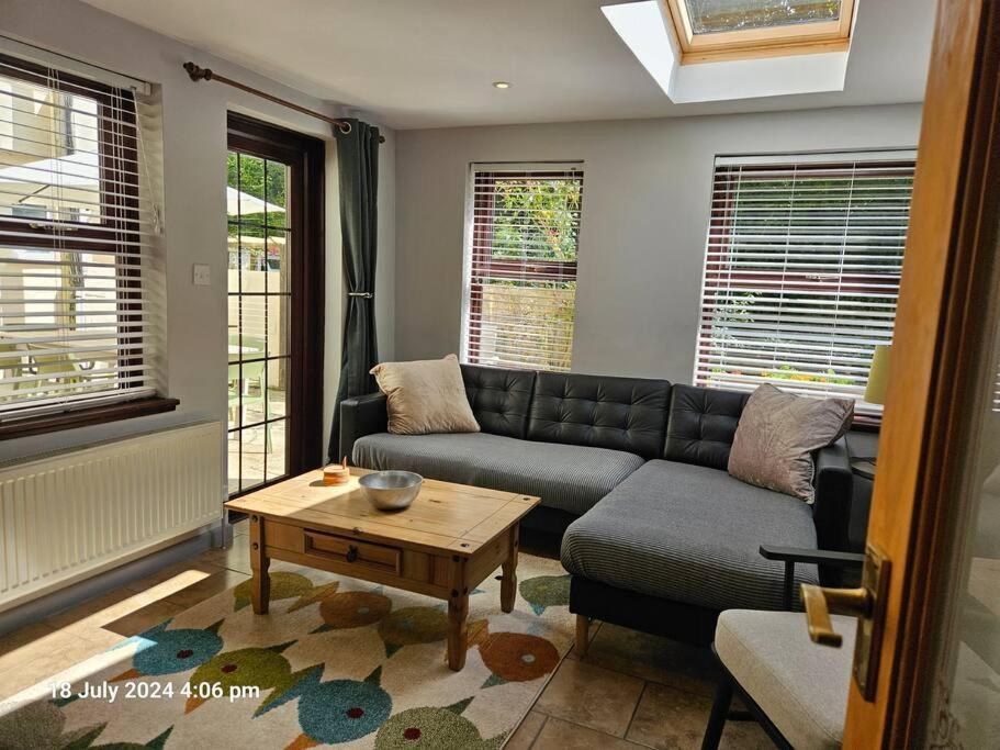 Bannsvale Farmhouse, Mount Hawke, Cornwall, Holiday home *