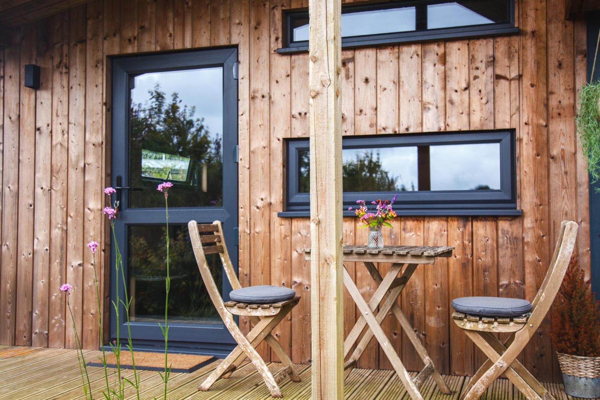 Apartment Luxury Glamping With Outdoor Bath On Cornish Flower Farm *