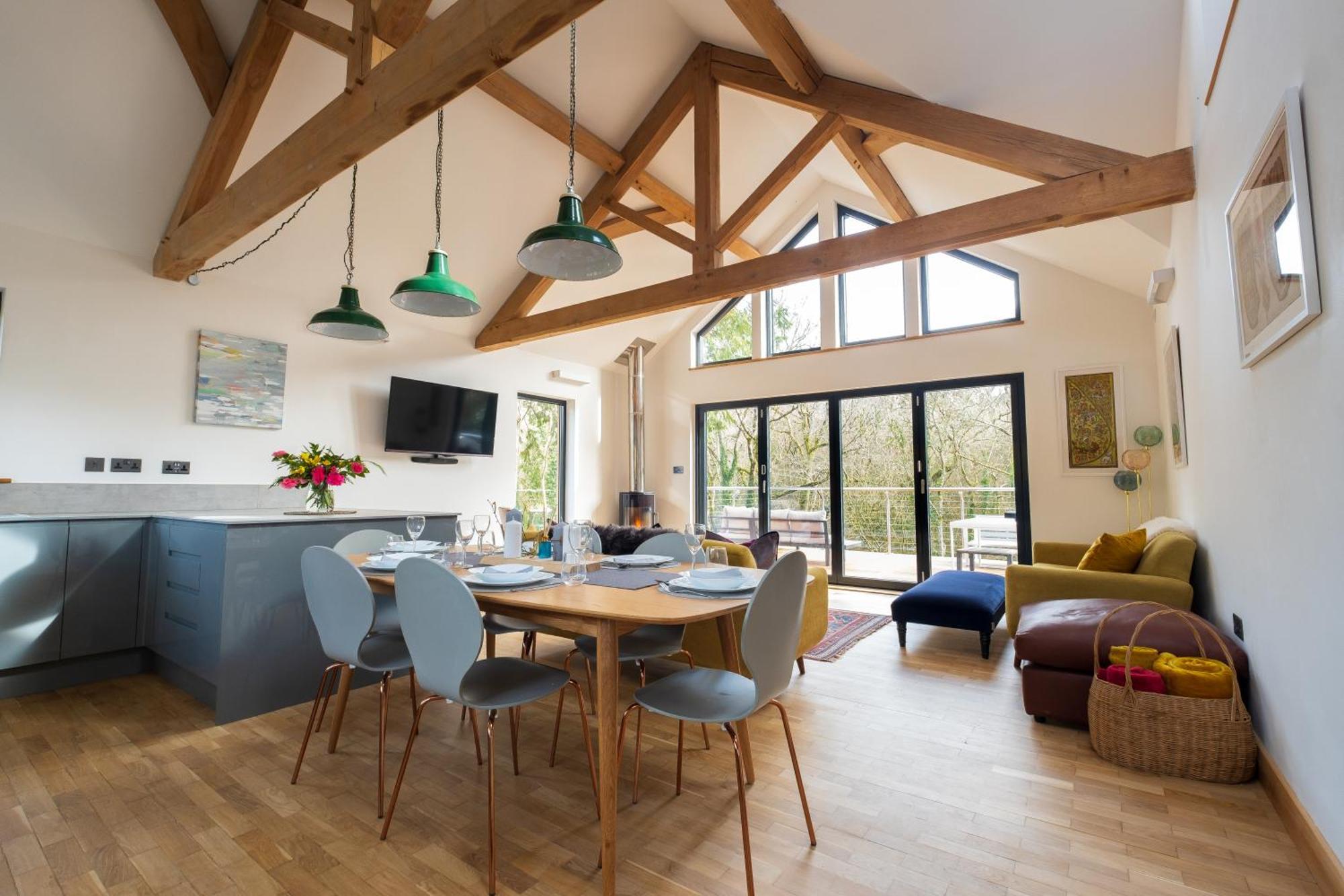 Villa Tresillian Waterfront, Forest, Hot Tub,sauna Truro