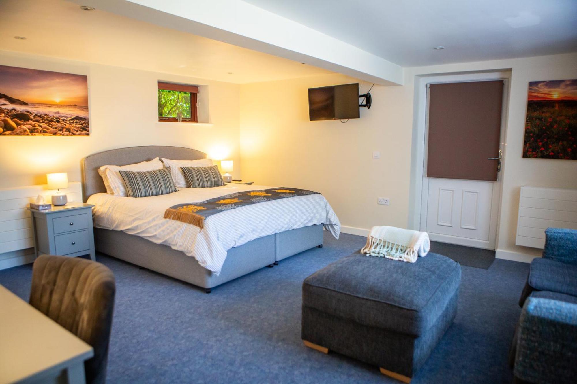 Apartment 1 Bedroom With Free Parking Truro