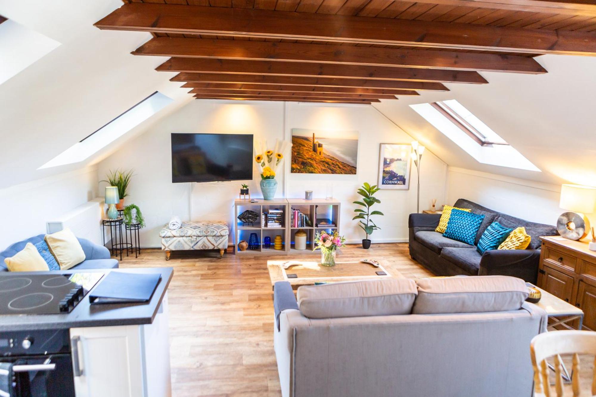 1 Bedroom With Free Parking * Truro