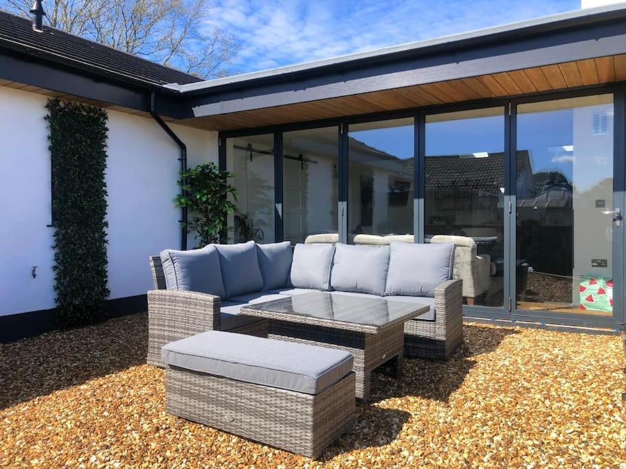 The Cuckoo's Retreat - Luxurious With Private Garden & Jacuzzi Villa Truro