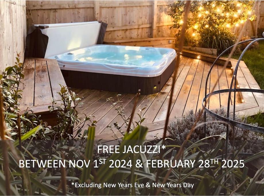 The Cuckoo's Retreat - Luxurious With Private Garden & Jacuzzi Truro