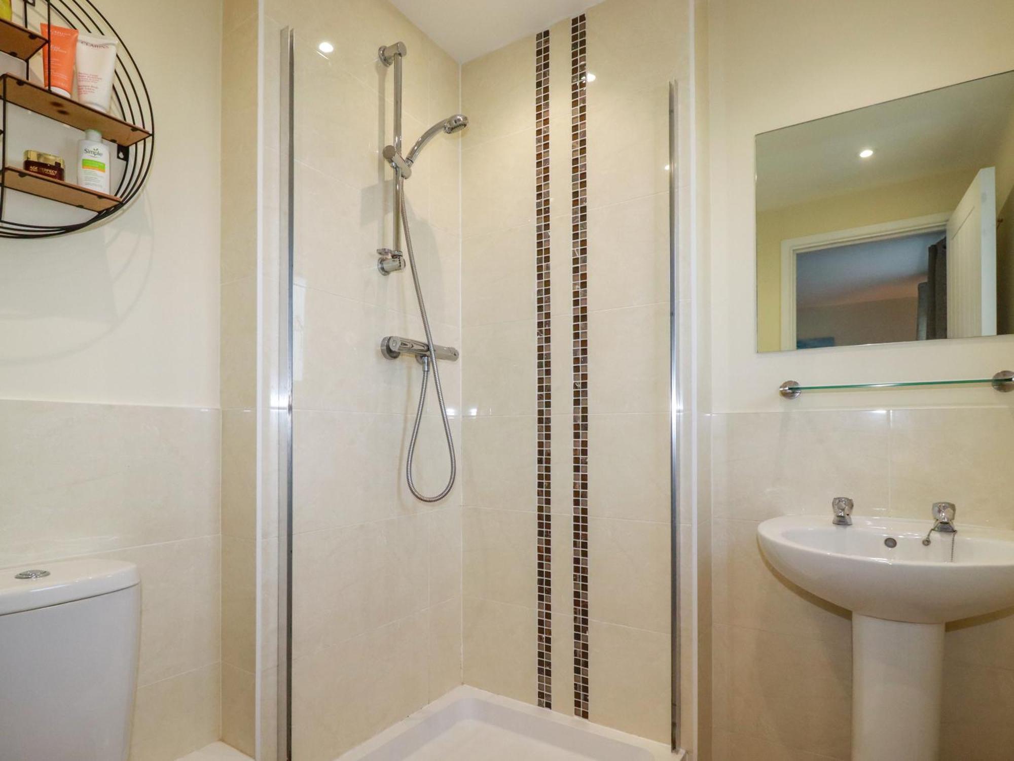 Freesia Apartment Truro