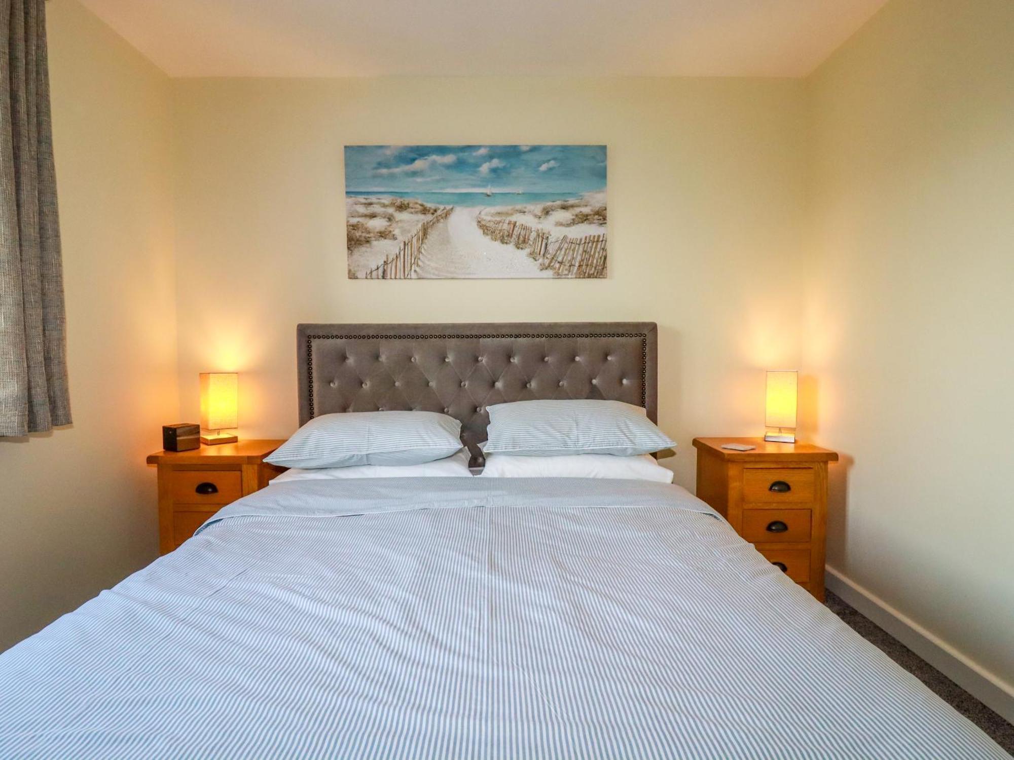 Freesia Apartment Truro
