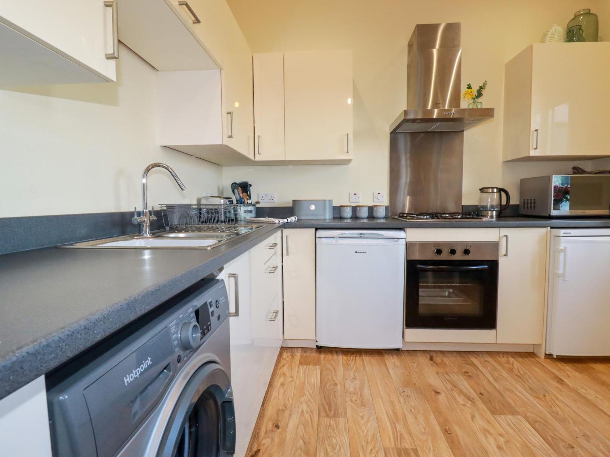 Freesia Apartment *
