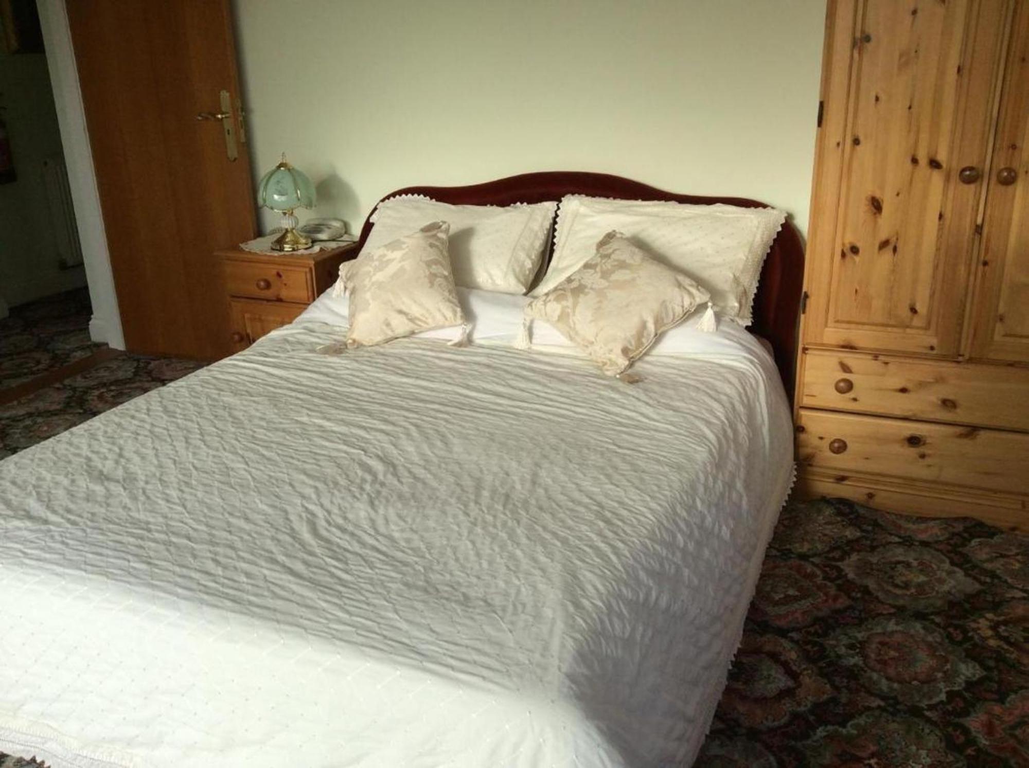 Guest house In Guest - Orchard Manor, Fore Street, Probus