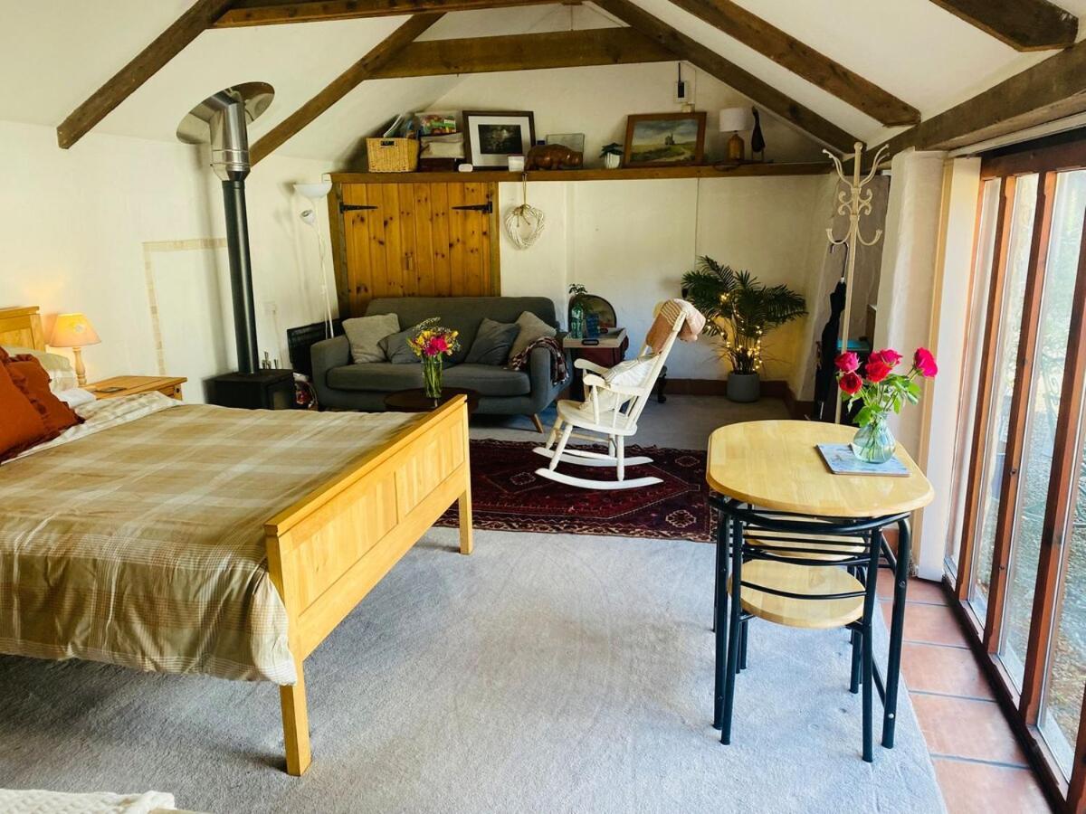Apartment Cozy, Open Plan Barn With Log Burner Truro