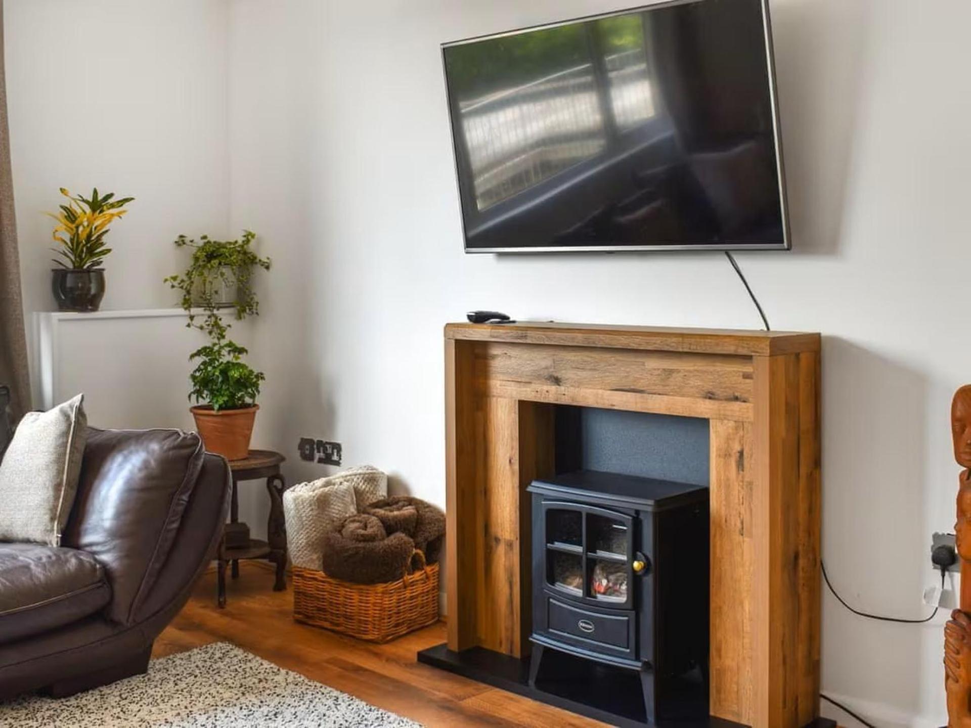 Apartment The Hideaway - Spacious 3 Bedroom Apartment Truro