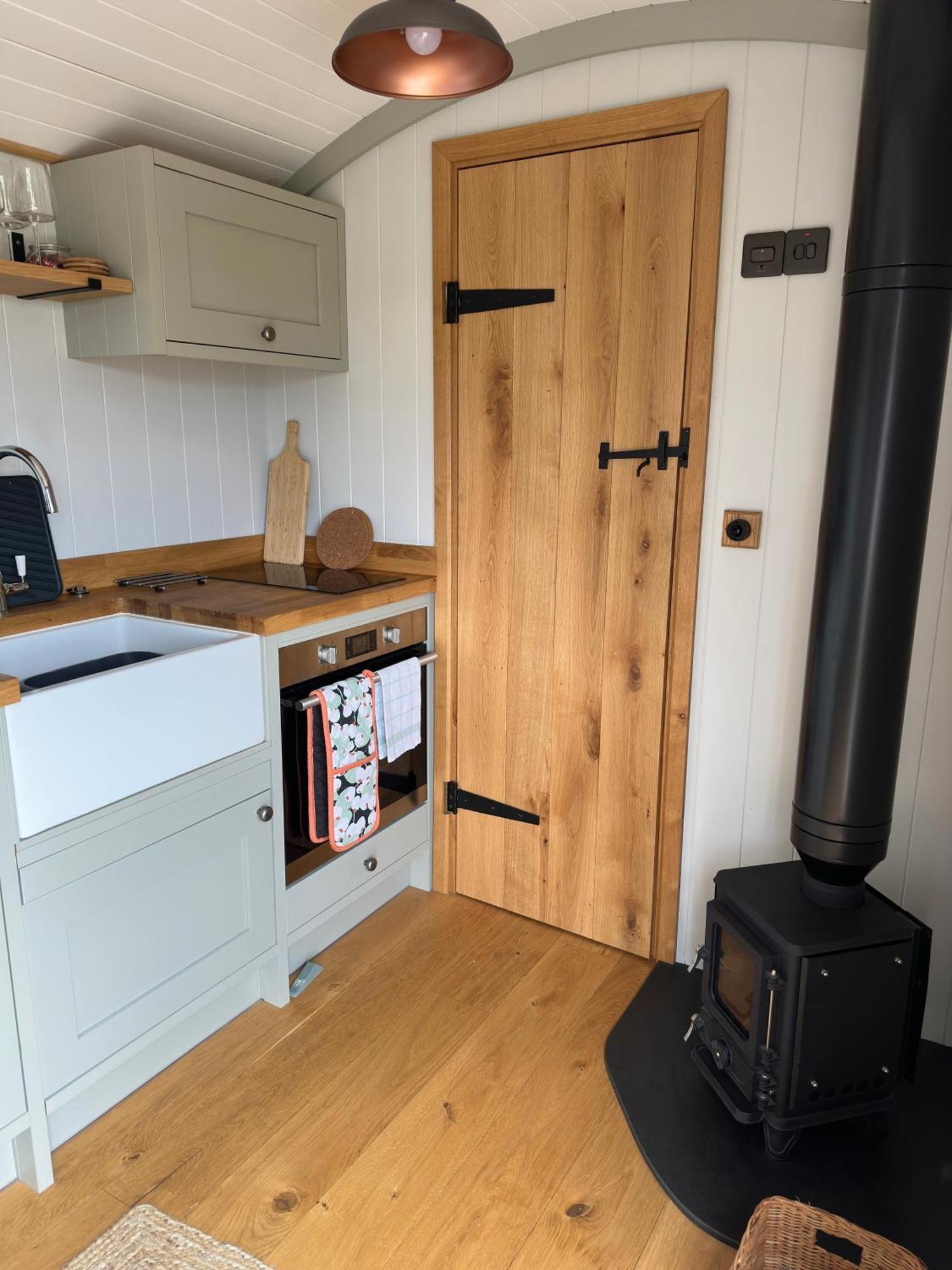 Farm stay Private And Peaceful In A Luxury Shepherds Hut Near