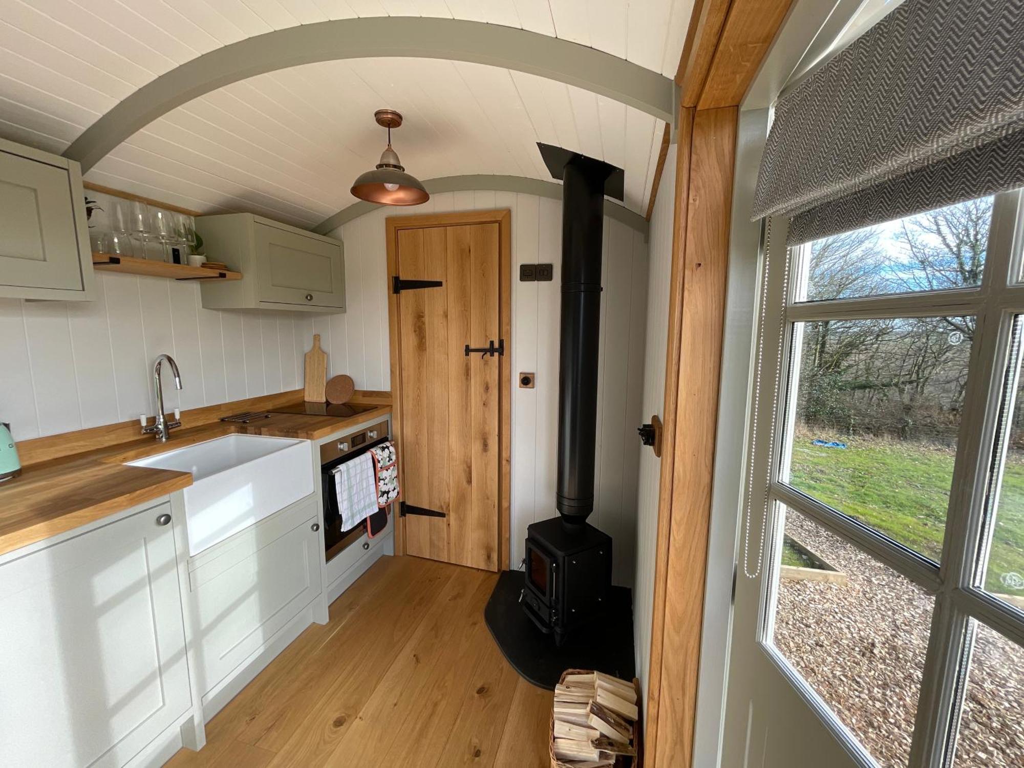 Private And Peaceful In A Luxury Shepherds Hut Near Farm stay *