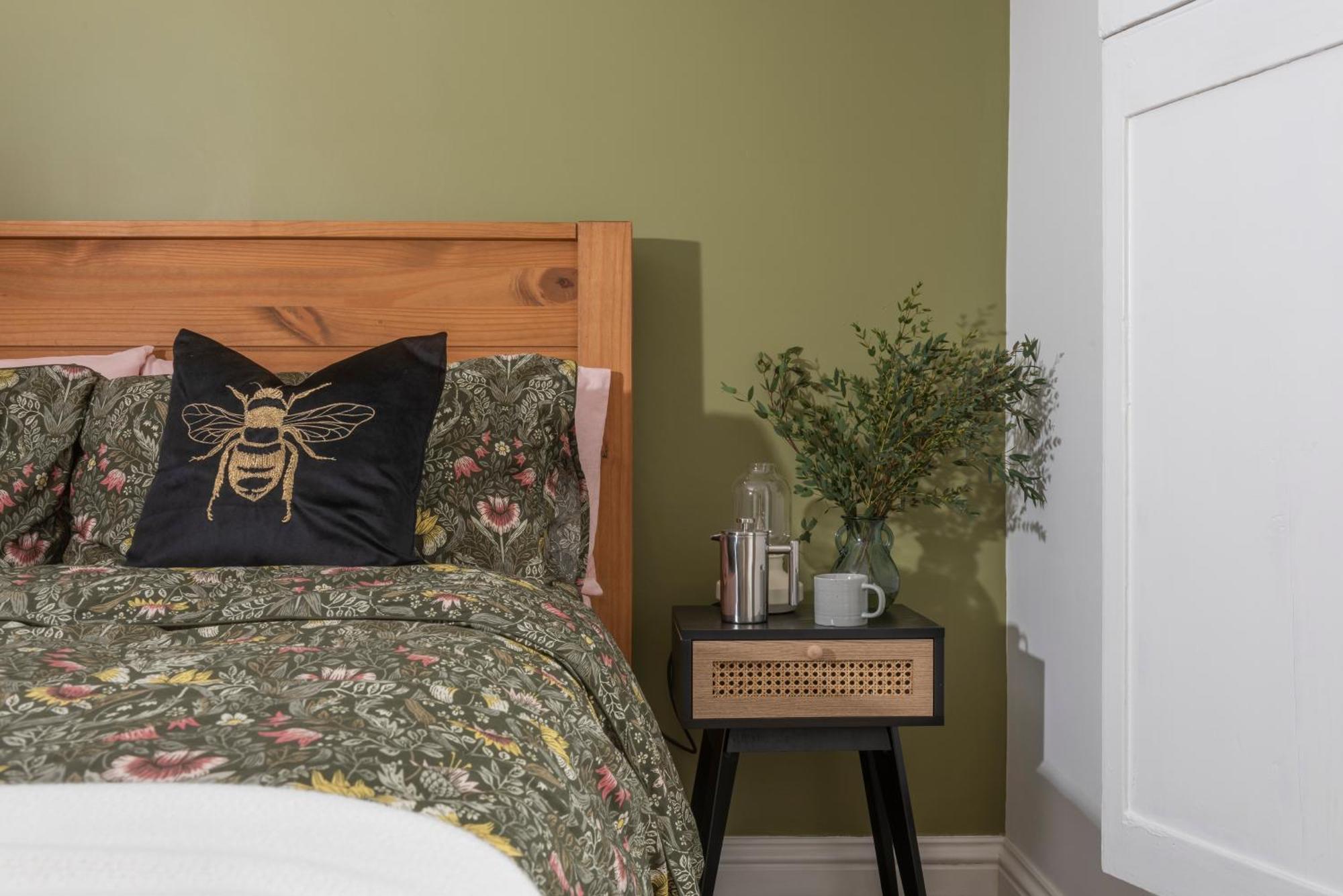 Centre 1 Bed Georgian Flat With Courtyard Apartment Truro
