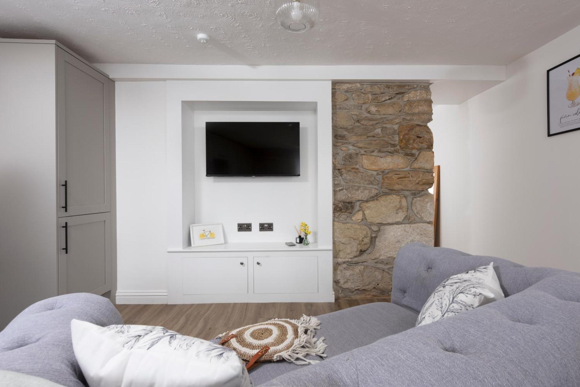 Centre 1 Bed Georgian Flat With Courtyard * Truro