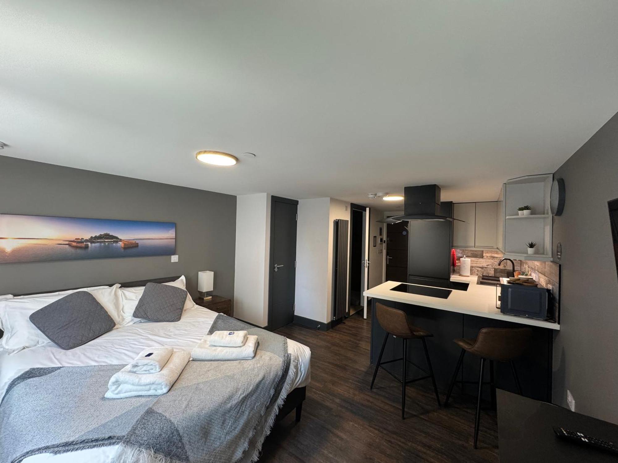 Uno In The - Luxury Serviced