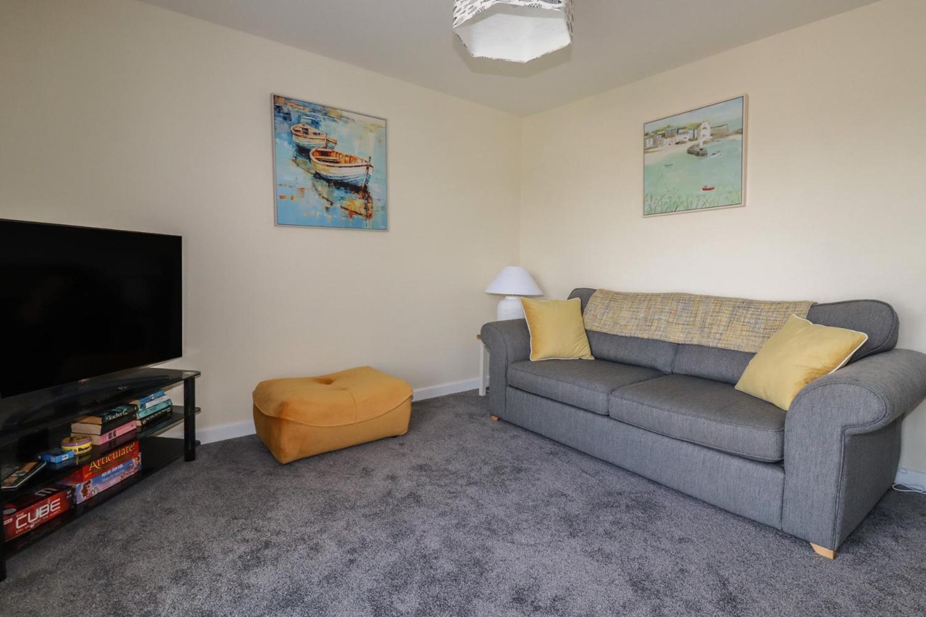 Freesia Apartment