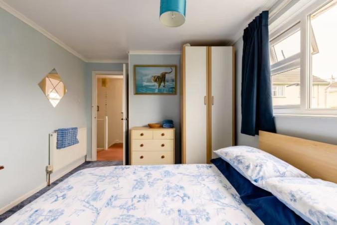 Only - Not 24 Hour - Free Parking Cornwall * Truro