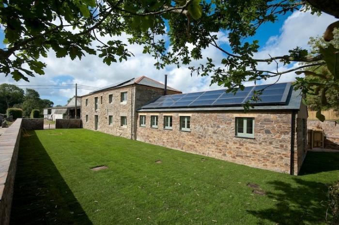 Holiday home The Old Dairy At Tregavethan 48555 Truro