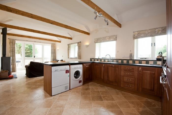 The Linhay 38692