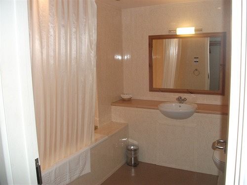 Hotel At The Whitehouse Truro